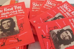 Bìa cuốn sách “Bách khoa thư những người cứng đầu, kẻ phản kháng, nhà cách mạng”. (Nguồn: qdnd.vn).