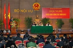 Hội nghị toàn quốc triển khai công tác thi đua-khen thưởng năm 2012. Ảnh minh họa (Ảnh: Nguyễn Dân/TTXVN)