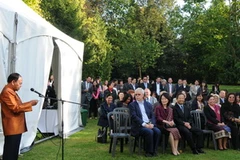 Đại sứ Campuchia tại Bỉ phát biểu trong Ngày gia đình ASEAN. (Ảnh: Thái Vân/Vietnam+).