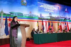 Phó Chủ tịch Quốc hội Tòng Thị Phóng phát biểu tại phiên họp. (Ảnh: Trọng Đức/TTXVN)