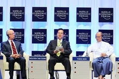 Thủ tướng Nguyễn Tấn Dũng phát biểu tại Phiên khai mạc. (Ảnh: Đức Tám/TTXVN)