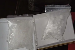 Tang vật thu được trong vụ án (Ảnh: Vương Lợi/Vietnam+) 