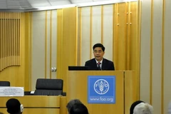 Bộ trưởng Cao Đức Phát phát biểu tại Phiên họp hội đồng FAO (Ảnh: Ngự Bình/Vietnam+)