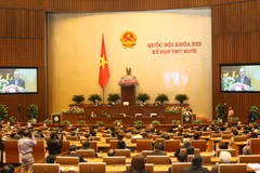 Quang cảnh phiên bế mạc kỳ họp thứ 10. (Ảnh: Nhan Sáng/TTXVN)