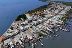 Toàn cảnh xã đảo Thạnh An, huyện Cần Giờ, TP Hồ Chí Minh. (Ảnh minh họa: Mạnh Linh/TTXVN)