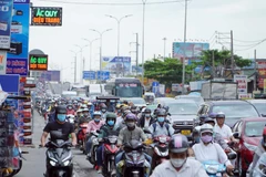 [Photo] Người dân đổ về TP Hồ Chí Minh sau kỳ nghỉ Tết Nguyên đán