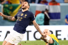Théo Hernandez là người vào thay Lucas Hernandez. (Ảnh: Football Italia)
