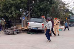 Hiện trường vụ tai nạn giao thông. (Ảnh: Nguyễn Nam/TTXVN)