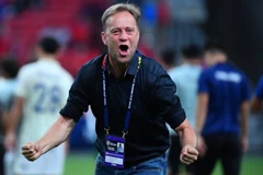 Huấn luyện viên Alexandre Polking. (Ảnh: Changsuek)