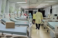 20 máy lọc máu nhân tạo trên tổng số 55 máy tại Khoa Lọc máu bị hư hỏng và khó khắc phục được. (Ảnh: Hoàng Nhị/TTXVN)
