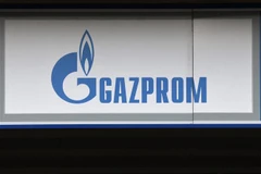 Biểu tượng Tập đoàn năng lượng Gazprom. (Ảnh: AFP/TTXVN)