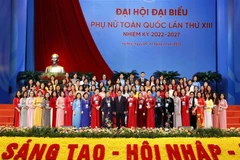 Thủ tướng Phạm Minh Chính với các đại biểu dự Đại hội. (Ảnh: Thống Nhất/TTXVN)