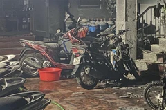 Hiện trường vụ cháy địa chỉ số 04, ngõ 60 đường Phú Đô, phường Phú Đô, Nam Từ Liêm, Hà Nội. (Ảnh: TTXVN phát)