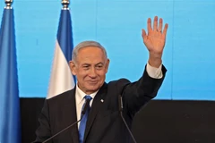 Ông Benjamin Netanyahu, lãnh đạo đảng Likud, phát biểu trước những người ủng hộ trong chiến dịch vận động tranh cử tại Jerusalem, ngày 1/11/2022. (Ảnh: AFP/TTXVN)