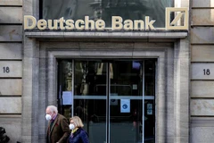 Một chi nhánh ngân hàng Deutsche Bank tại Frankfurt, Đức. (Ảnh: AFP/TTXVN)