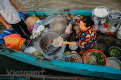 Chợ nổi Cái Răng - địa điểm du lịch thú vị tại Cần Thơ. (Ảnh: Minh Sơn/Vietnam+)