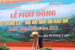 Chủ tịch nước Nguyễn Xuân Phúc phát động “Tết trồng cây đời đời nhớ ơn Bác Hồ”. (Ảnh: Vũ Sinh/TTXVN)