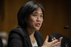 Bà Katherine Tai phát biểu trong phiên điều trần tại Ủy ban Tài chính Thượng viện Mỹ, Washington, DC. (Ảnh: AFP/TTXVN)