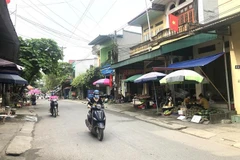 Đại đa số người dân Yên Bái đã tuân thủ việc giãn cách xã hội ở những nơi công cộng. (Ảnh: Tuấn Anh/TTXVN)