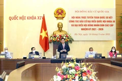 Chủ tịch Quốc hội Vương Đình Huệ phát biểu khai mạc hội nghị. (Ảnh: Doãn Tấn/TTXVN)