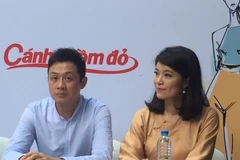 Hai MC nổi tiếng Anh Tuấn, Diệp Anh đồng hành cùng chương trình. (Ảnh: P. Mai/Vietnam+)