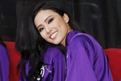 Thí sinh Nguyễn Thị Hồng Thương đang dần khẳng định bản thân để xóa bỏ nhận định "bản sao" của Hoa hậu Biển Nguyễn Thị Loan. (Ảnh: BTC)