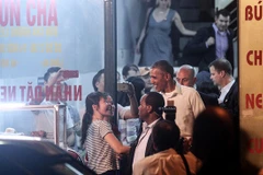 Tác phẩm "Tổng thống Obama đi ăn bún chả Hà Nội" của tác giả Tiến Tuấn. (Ảnh: BTC)