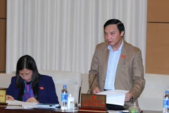 Chủ nhiệm Ủy ban Pháp luật của Quốc hội Nguyễn Khắc Định phát biểu ý kiến. (Ảnh: An Đăng/TTXVN)