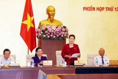 Chủ tịch Quốc hội Nguyễn Thị Kim Ngân phát biểu bế mạc phiên họp thứ 13. (Ảnh: Nguyễn Dân/TTXVN)