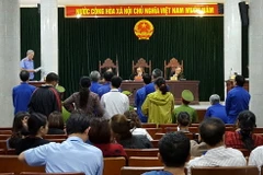 Quang cảnh phiên tòa. (Ảnh: Kim Anh/TTXVN)