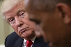 Tổng thống Mỹ Donald Trump và người tiền nhiệm Barack Obama. (Nguồn: Business Insider)