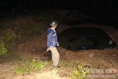 Hai anh em ruột rơi xuống hố sâu, em bé 4 tuổi tử vong