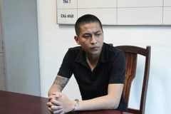 Bắt khẩn cấp đối tượng hành hung, bắt bác sỹ quỳ xuống xin lỗi