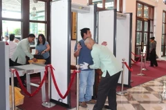 Kiểm tra an ninh tại Hội nghị ASPC (Ảnh: Việt Dũng/Vietnam+)