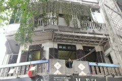 [Video] Toàn cảnh vụ ôm xăng "cố thủ" tại số nhà 61B Lò Sũ 