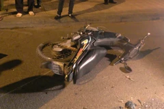 Lái xe ba bánh bỏ đi sau tai nạn nghiêm trọng, 1 người bị thương nặng 