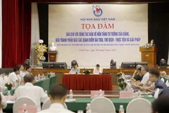 Quang cảnh tọa đàm. (Ảnh: Hoàng Hùng/TTXVN)