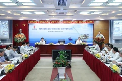 [Photo] Thủ tướng làm việc với Tập đoàn Dầu khí Quốc gia Việt Nam