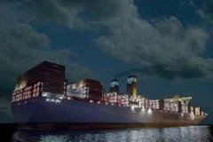 Siêu tàu du lịch Majestic chở 3.500 khách cập cảng Tân Cảng-Cái Mép