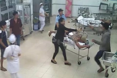 Hà Nội: Côn đồ vào tận bệnh viện, dùng hung khí hành hung bệnh nhân