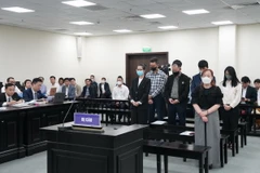 Các bị cáo tại phiên tòa hôm 9/4. (Ảnh: Kim Anh/TTXVN)