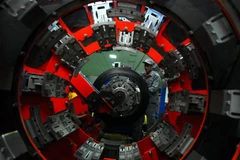 Dây chuyền sản xuất của Xí nghiệp Lốp Radial (Công ty Cổ phần Công nghiệp Cao su miền Nam) tại Bình Dương. (Ảnh: Danh Lam/TTXVN)