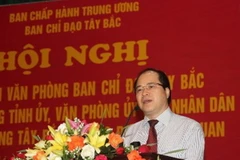 Tăng cường cán bộ trong hệ thống chính trị ở các xã trọng yếu