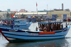 Nghiệp đoàn nghề cá giúp ngư dân càng vững tin vươn khơi