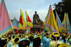 Hàng vạn người dự kỷ niệm chiến thắng Ngọc Hồi-Đống Đa