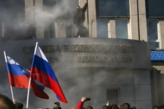 Ukraine: Các tay súng chiếm trụ sở an ninh tại Luhansk