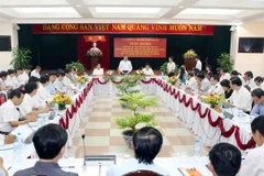 Đẩy mạnh việc học tập, làm theo tấm gương đạo đức Hồ Chí Minh