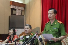 Bắt tạm giam Phó Giám đốc, 3 nhân viên vụ nghe lén điện thoại