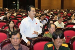 Nhiều ý kiến khác nhau về quy định mức độ tín nhiệm để bỏ phiếu