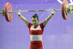 Gần 200 vận động viên dự Giải vô địch cử tạ trẻ quốc gia 